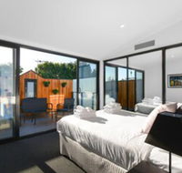 Boutique Stays County Down Port Melbourne - Accommodation Main Beach