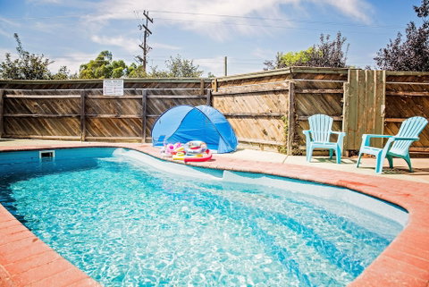Echuca Moama Holiday Accommodation 2 - Accommodation Main Beach 6