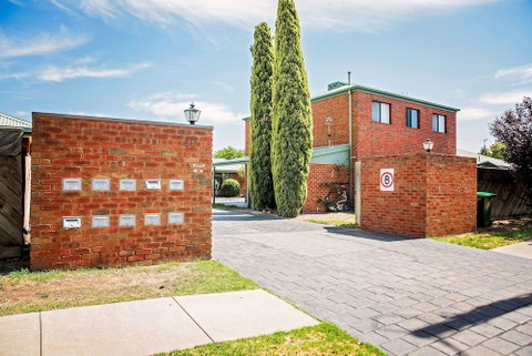Echuca Moama Holiday Accommodation 2 - Accommodation Main Beach 4