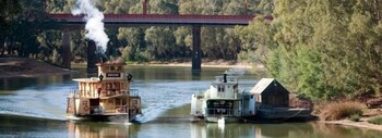Echuca Moama Holiday Accommodation 2 - Accommodation Main Beach 2