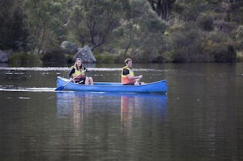 Kickenback Studio - Contemporary Accommodation In The Heart Of Crackenback - Accommodation Main Beach 1