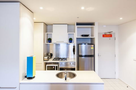 WESLEY, 2BDR Carlton Apartment - Accommodation Main Beach 3