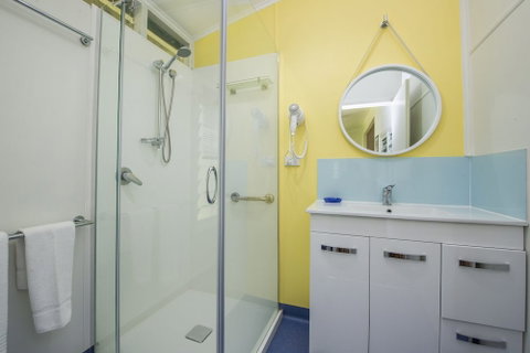 Kooyong Apartment 4 - Accommodation Main Beach 3