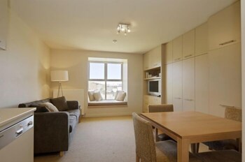 Chalet Hotham 3 - Accommodation Main Beach 5