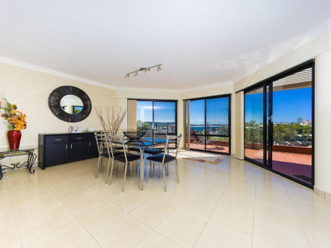 Ash Sienna 2 / 49 Ash Street Terrigal - Accommodation Main Beach 6