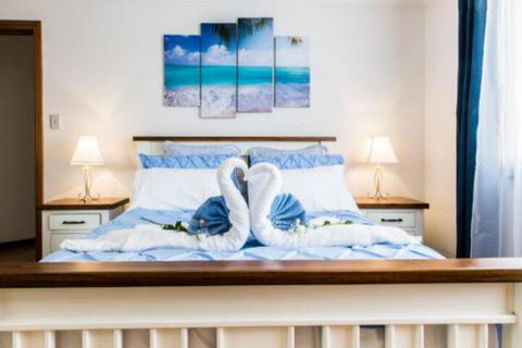 Ambience - Accommodation Main Beach 2