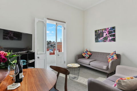 Trinity Hill Apartments - Accommodation Main Beach 4