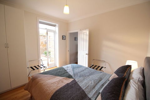 Trinity Hill Apartments - Accommodation Main Beach 6