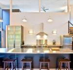 Architecturally designed beach house - Accommodation Main Beach