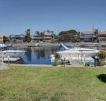 Relax at the Marina - Accommodation Main Beach