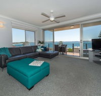 Sundeck Unit 7 - Shoal Bay - Accommodation Main Beach