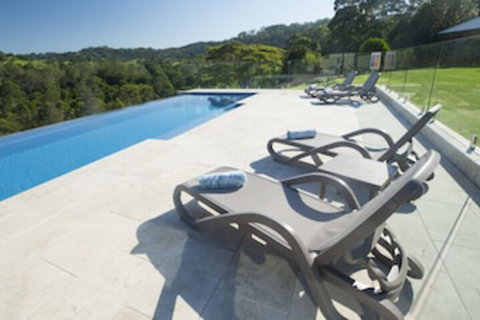 Mapleton Springs - Accommodation Main Beach 0