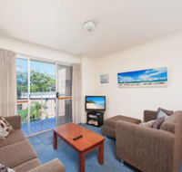 Thurlow Lodge 6 / 6 Thurlow Avenue