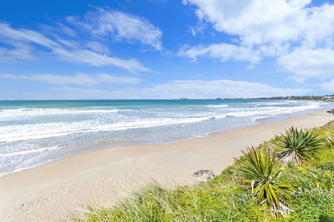 Aqua Mist Seascape - Accommodation Main Beach 2