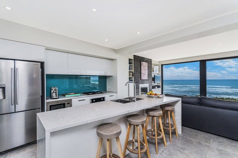 Aqua Mist Seascape - Accommodation Main Beach 6