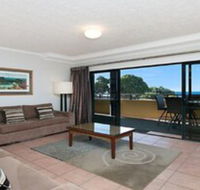 Heritage Pine Apartment 1 - Accommodation Main Beach