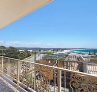 Blue Horizons Apartment 6 - Accommodation Main Beach