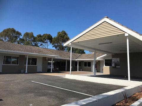 Ulladulla Motel - Accommodation Main Beach 0