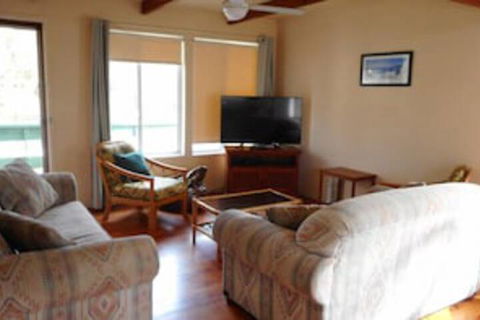 Villa Davoll At Hat Head - Accommodation Main Beach 0