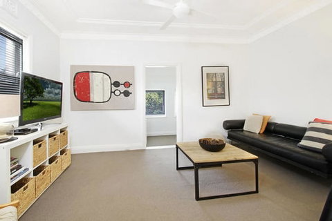 The Field - Apartment (082i) -Coogee - Accommodation Main Beach 1