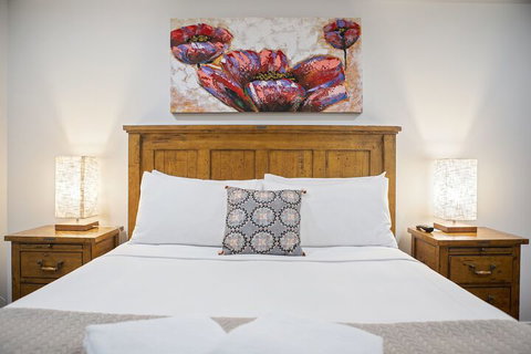 Airlie Guest House - Accommodation Main Beach 6