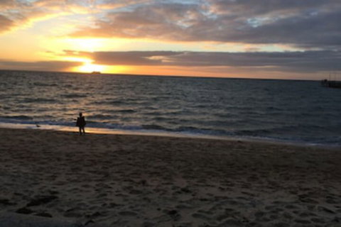 Aquawaters House By Barefoot Beach Stays - Accommodation Main Beach 0