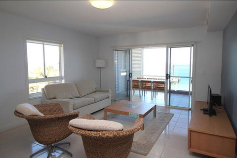 Deep Blue 14 - Accommodation Main Beach 6