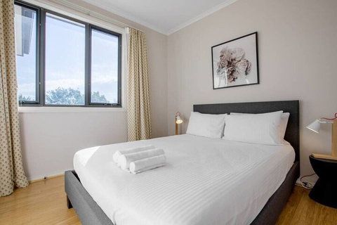 70 Greenbell Doncaster - Accommodation Main Beach 3