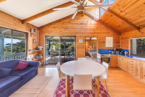 31 Elizabeth Crescent - Accommodation Main Beach 7