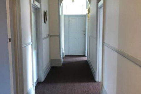 Leura Hotel Camperdown - Accommodation Main Beach 2