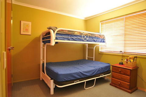 Beachcroft Inlet Side Close TO Town - Accommodation Main Beach 7