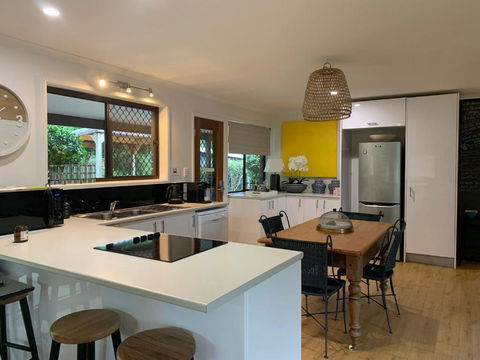 Maleny Arthouse Cottage - Accommodation Main Beach 4