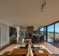 Dragonfly Lodge - Accommodation Main Beach