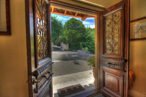 Casa Valeri - Accommodation Main Beach 4