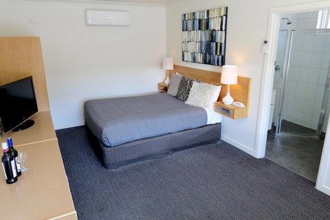 Harbour View Motel - Accommodation Main Beach 6