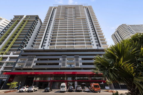 Oaks Darwin Elan Hotel - Accommodation Main Beach 3