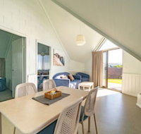 Beach Cabins Merimbula - Accommodation Main Beach