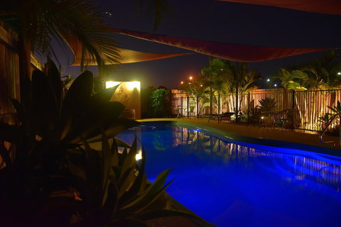 Bluewater Harbour Motel - Accommodation Main Beach 2