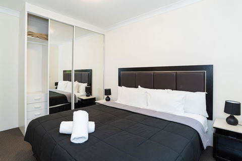 Eastwood Furnished Apartments - Accommodation Main Beach 6