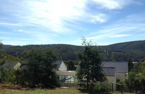 Arjuna Ridge Bed & Breakfast - Accommodation Main Beach 1