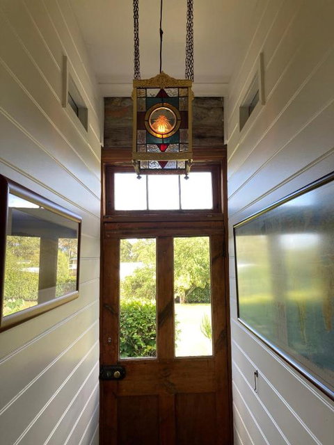 Orfords Sanda House B & B - Accommodation Main Beach 3