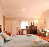 Hillview House - Accommodation Main Beach