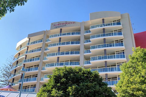 Northpoint Apartments - Accommodation Main Beach 2