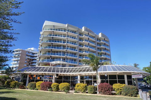 Northpoint Apartments - Accommodation Main Beach 3