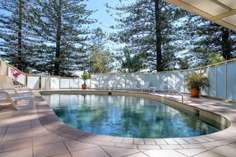 Northpoint Apartments - Accommodation Main Beach 5