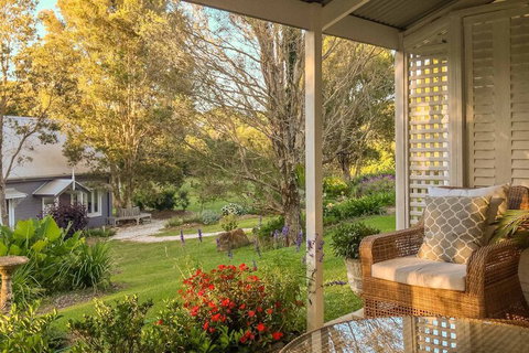 Abelia House - Accommodation Main Beach 7