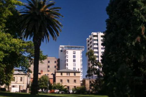 Avalon City Retreat - Accommodation Main Beach 7