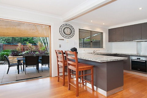 Casuarina 1 - Accommodation Main Beach 3