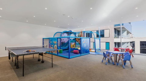 Fawkner Apartment 1B1B 8 - Accommodation Main Beach 2