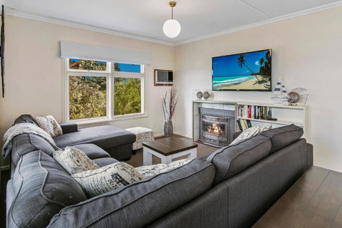 Total Rye Beach Family Getaway - Accommodation Main Beach 2